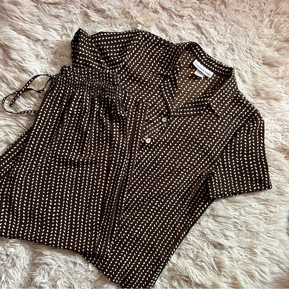 SOLD Brown Pattern Matching Set